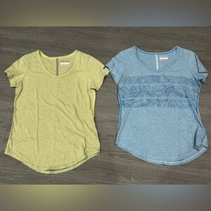 2 Columbia shirts women’s size S